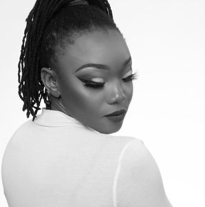 Meet your Posher, Beebe